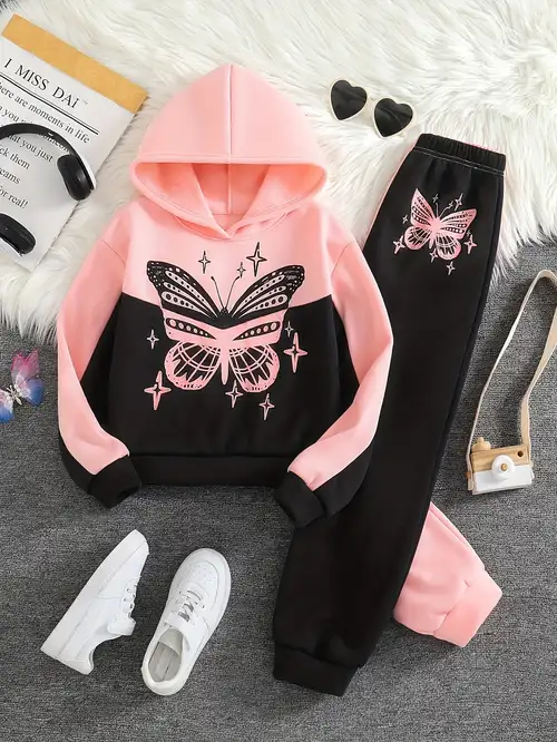 Trendy Tween Clothes: The Ultimate Style Guide for Pre-Teen Fashion